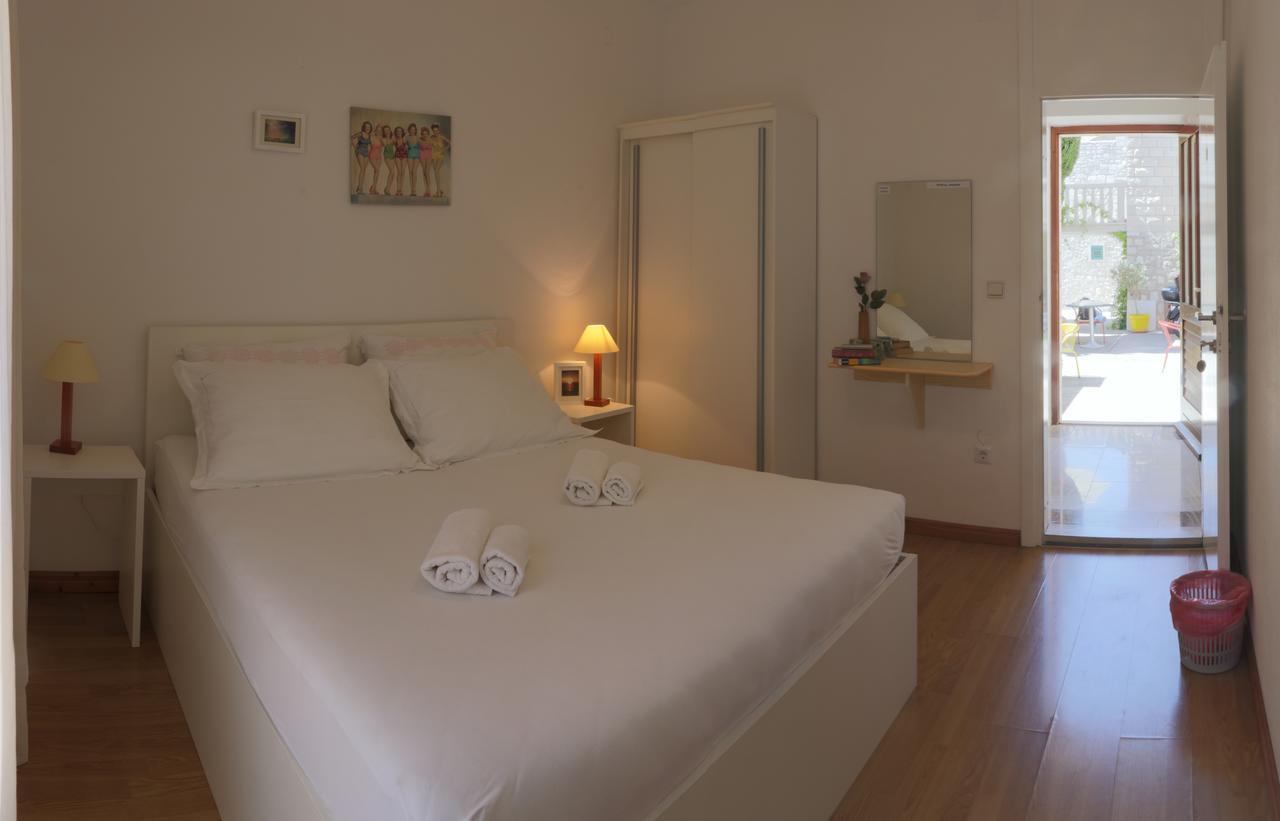 Sd House Rooms Bol Exteriér fotografie